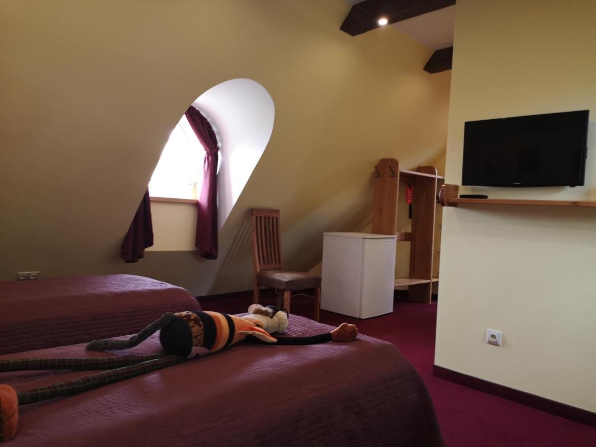 Hotel Senlici Jelgava Dış mekan fotoğraf